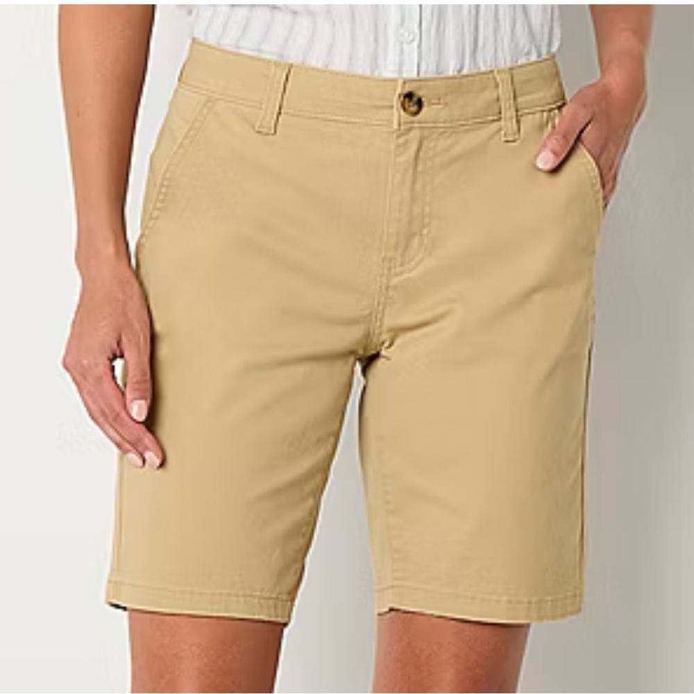a.n.a • Bermuda Shorts Tan